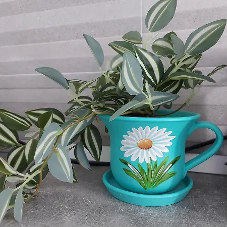 Turquoise Apartment *
