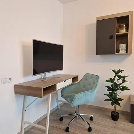 Apartment Turquoise Petrosani